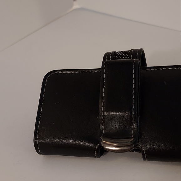 VTG Leather Flip Phone / Pager Case with Belt Clip - Picture 2 of 5